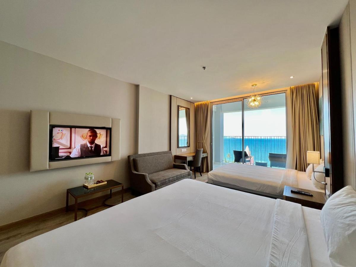 Panorama Central Nha Trang- Vietnam'S Highest Infinitive Rooftop Pool Eksteriør billede