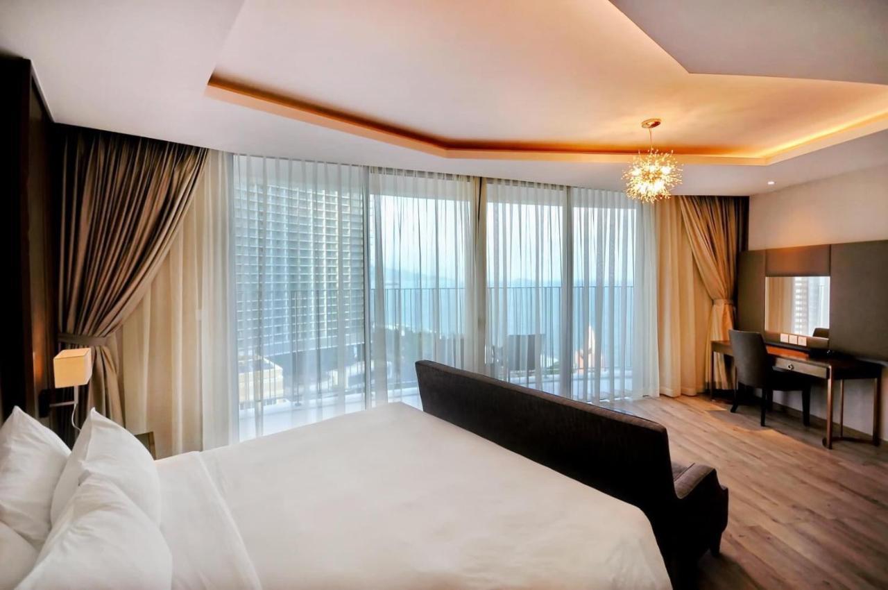 Panorama Central Nha Trang- Vietnam'S Highest Infinitive Rooftop Pool Eksteriør billede
