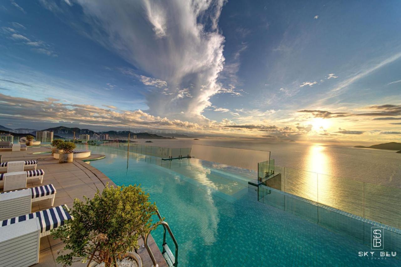 Panorama Central Nha Trang- Vietnam'S Highest Infinitive Rooftop Pool Eksteriør billede